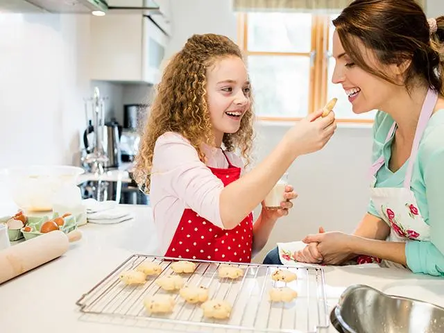 LA CHANDELEUR : Nos gouvernantes vous proposent un atelier chandeleur à votre domicile pour vos enfants